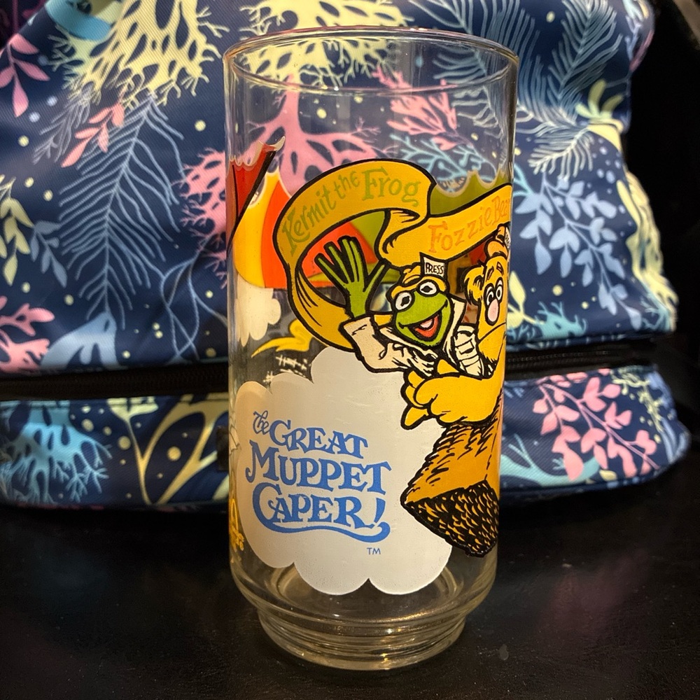 McDonalds The Great Muppet Caper Glass Cup Kermit Fozzie Gonzo 1981 Rare Vintage